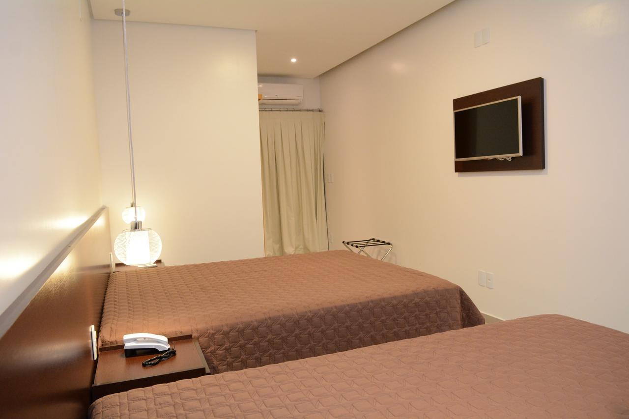 Excellence Plaza Hotel ボトゥカトゥ エクステリア 写真